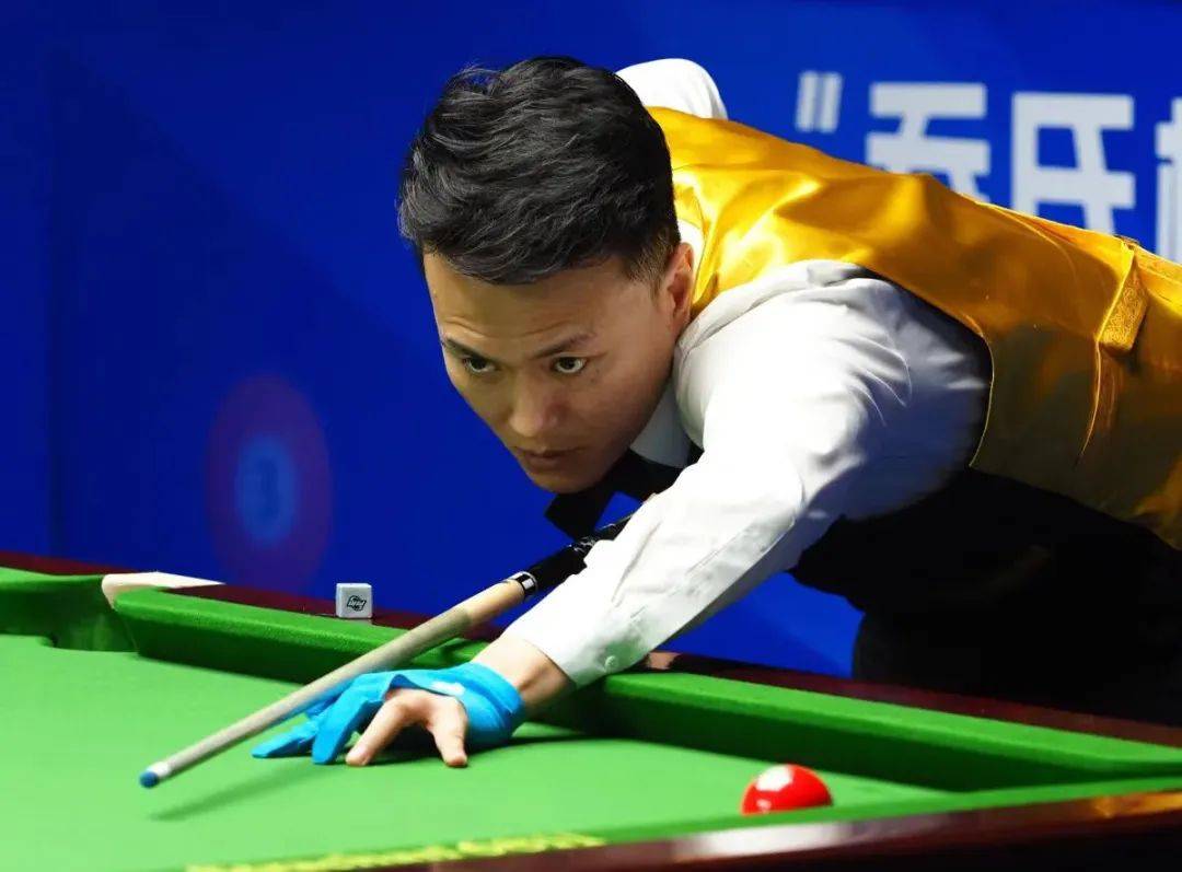 她希望通过 她希望通过